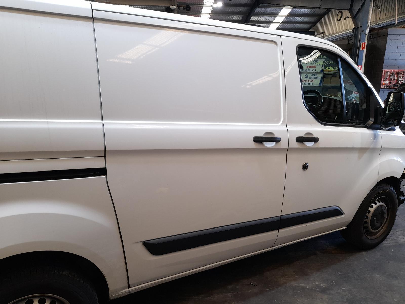 View Auto part Right Rear Door Sliding Ford Transit Custom 2021