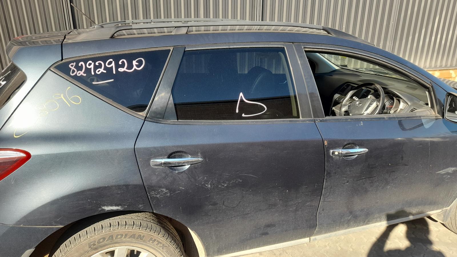View Auto part Right Rear Door Sliding Nissan Murano 2013