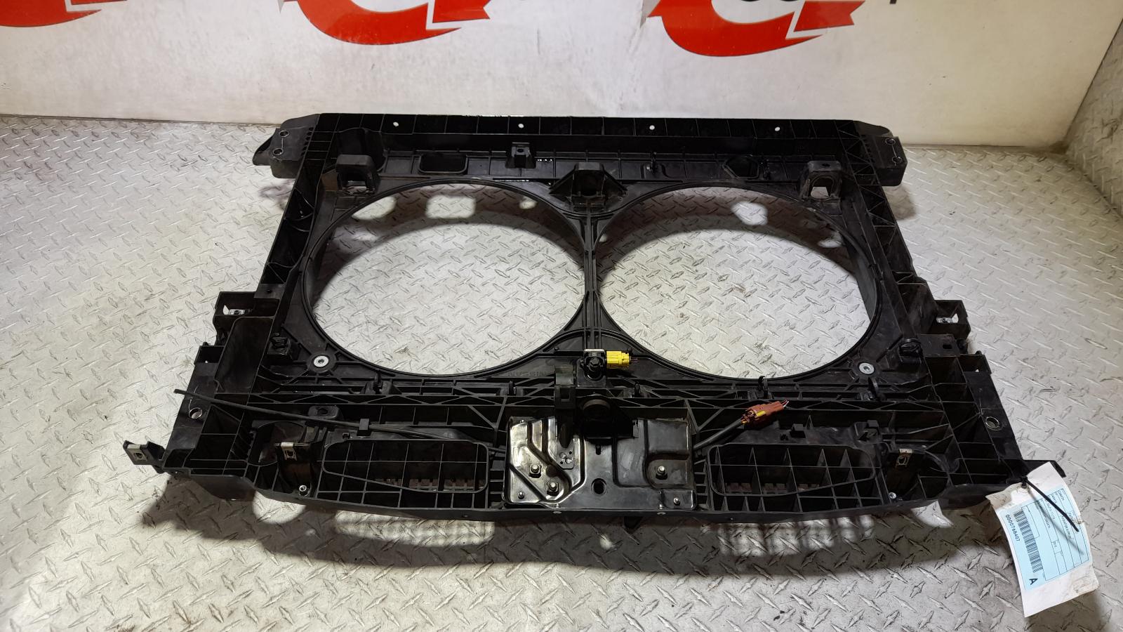 View Auto part Radiator Support Nissan Pathfinder 2015