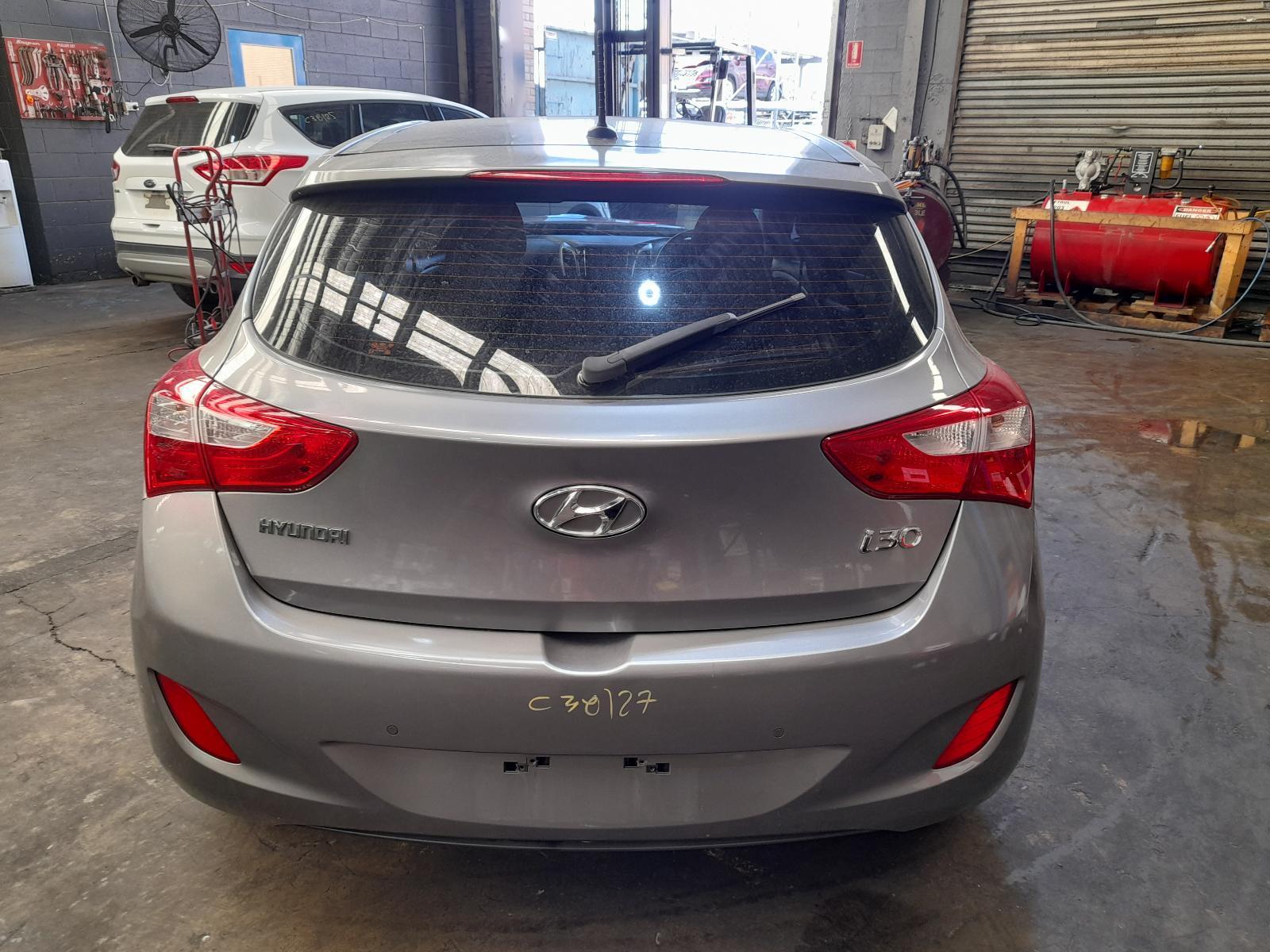View Auto part Bootlid/Tailgate Hyundai I30 2013