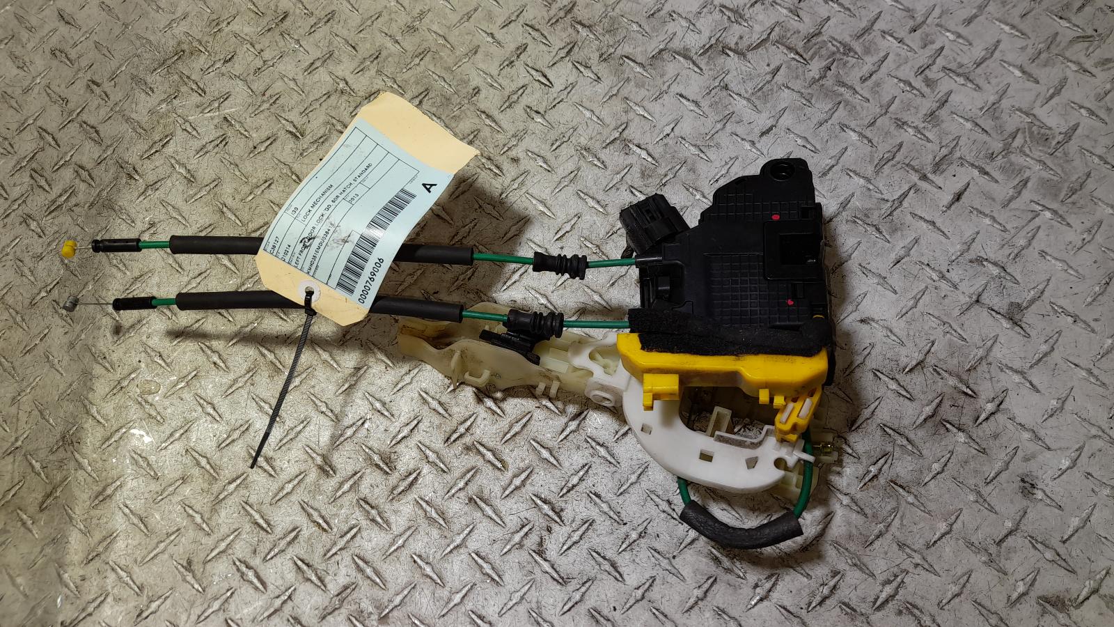 View Auto part Door/Boot/Gate Lock Hyundai I30 2013