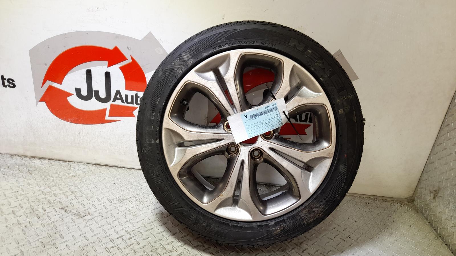 View Auto part Wheel Mag Hyundai I30 2013