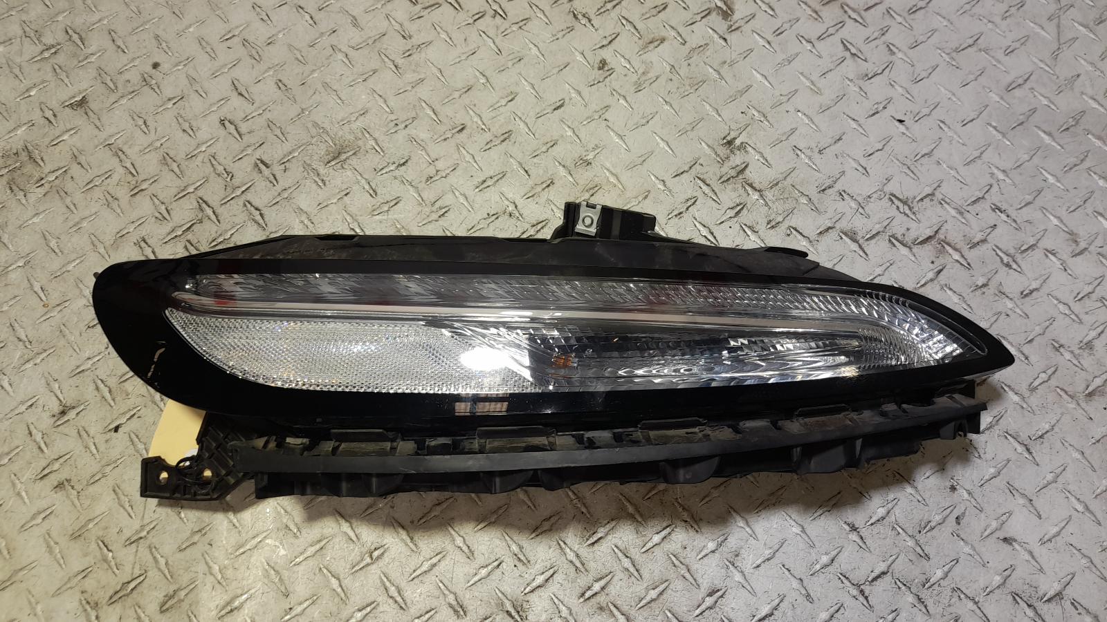 View Auto part Right Indicator/Fog/Side Jeep Cherokee 2014