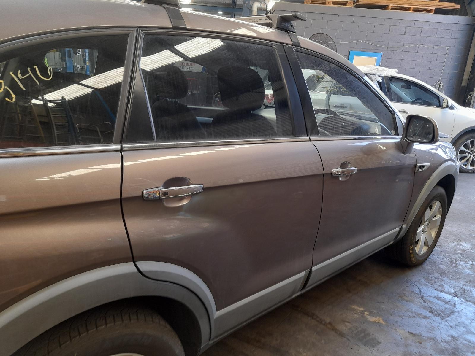 View Auto part Right Rear Door Sliding Holden Captiva 2015