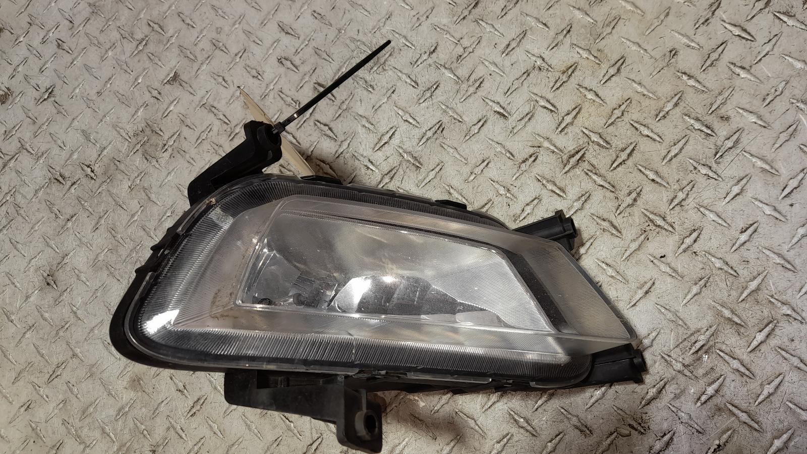 View Auto part Right Indicator/Fog/Side Mg Zs 2020