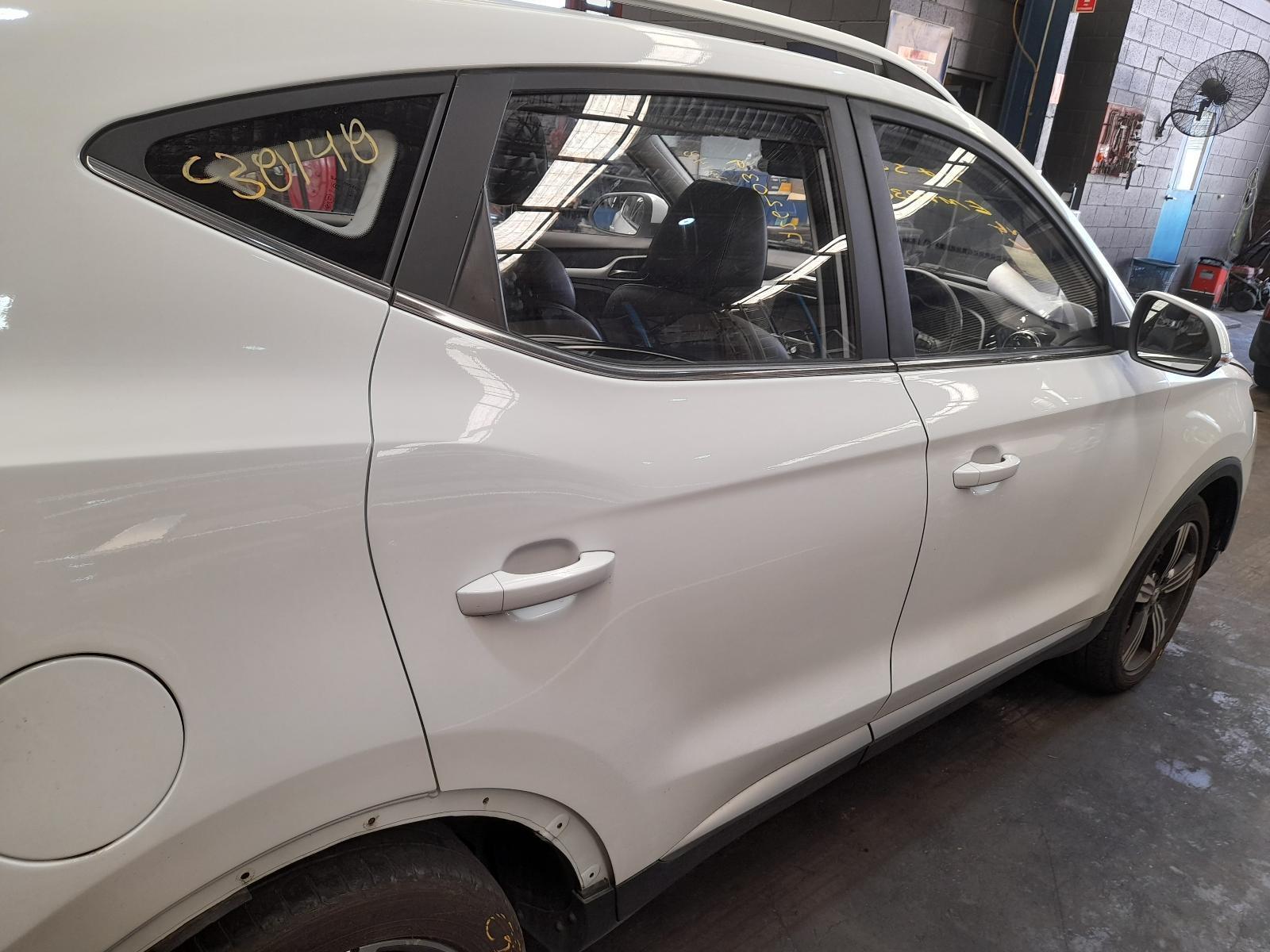 View Auto part Right Rear Door Sliding Mg Zs 2020