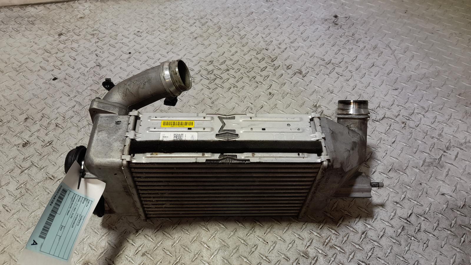 View Auto part Intercooler Kia Sorento 2022