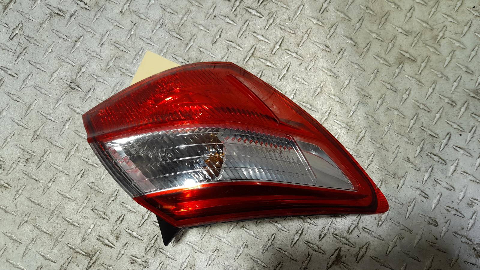 View Auto part Left Taillight Nissan Dualis 2013