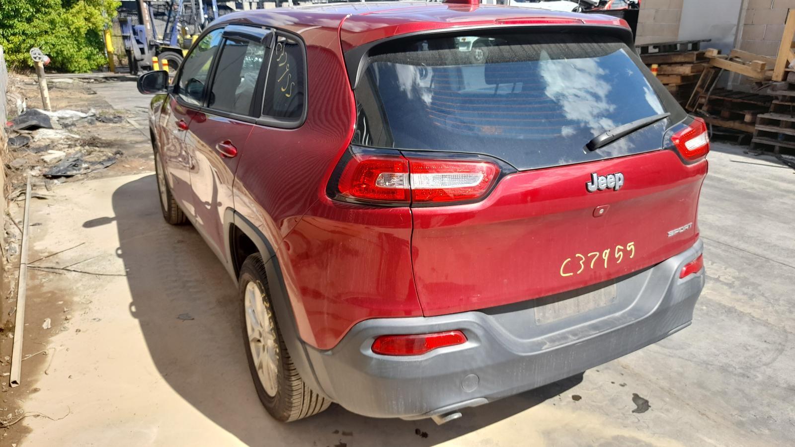 View Auto part Trans/Gearbox Jeep Cherokee 2015