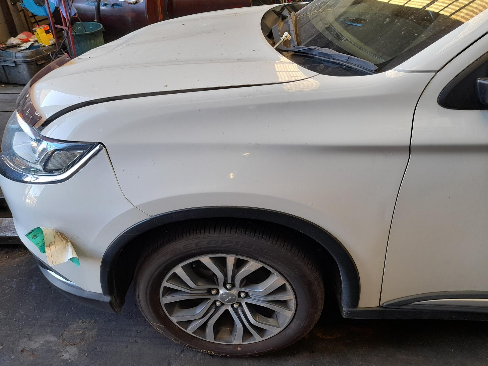 View Auto part Left Guard Mitsubishi Outlander 2017