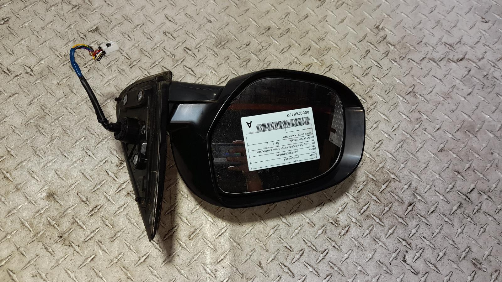 View Auto part Left Door Mirror Mitsubishi Outlander 2017