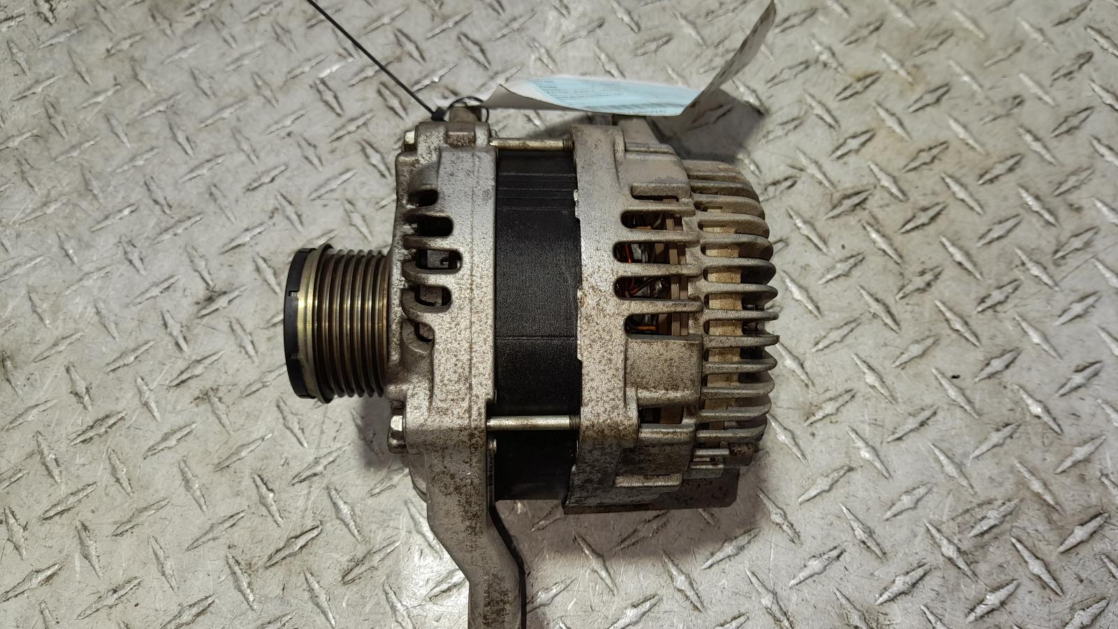 View Auto part Alternator Mitsubishi Outlander 2017