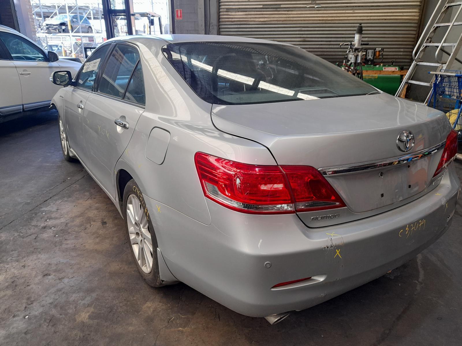 View Auto part Trans/Gearbox Toyota Aurion 2011