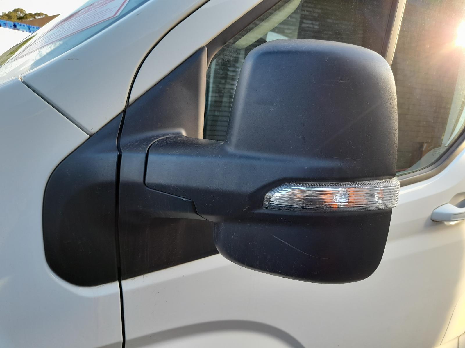 View Auto part Left Door Mirror Ldv Deliver 9 2021