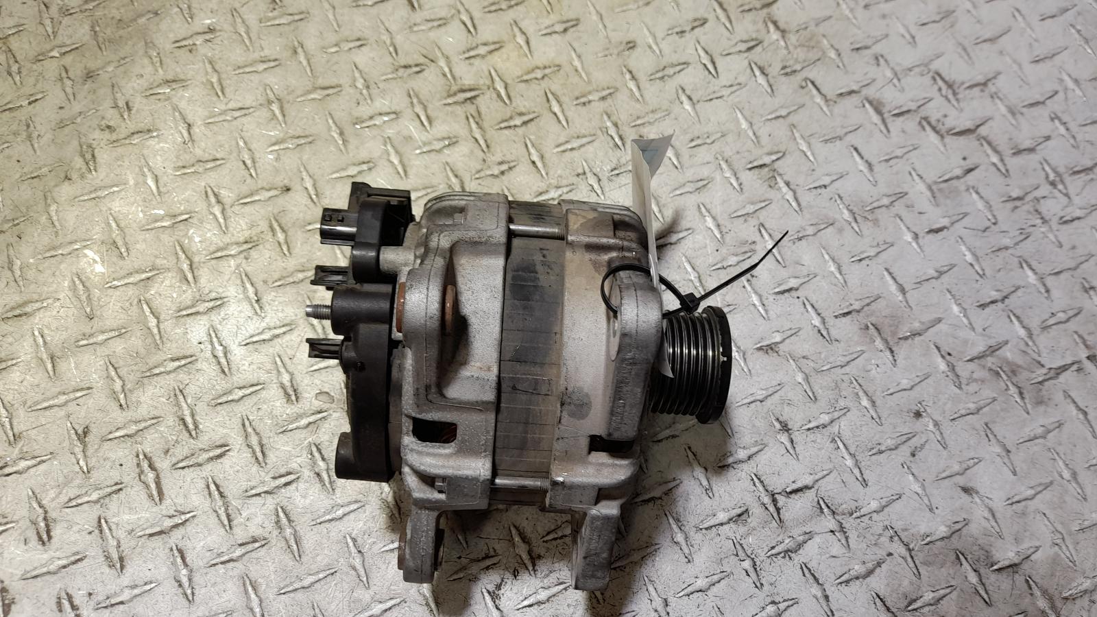 View Auto part Alternator Nissan Xtrail 2020