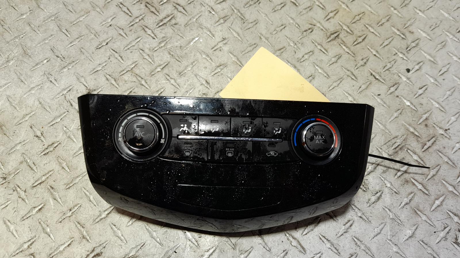 View Auto part Heater/Ac Controls Nissan Xtrail 2020