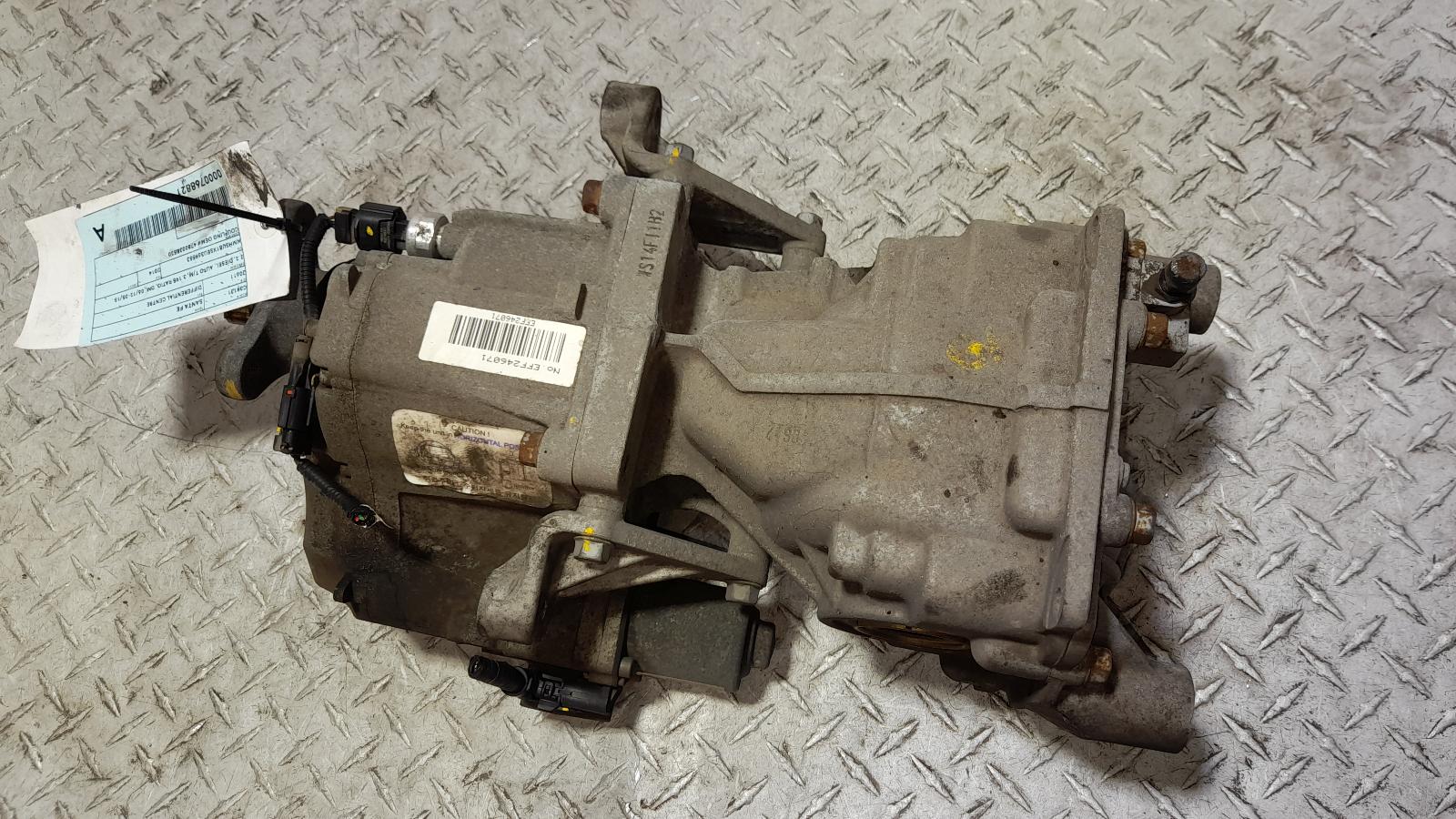 View Auto part Differential Centre Hyundai Santa Fe 2014
