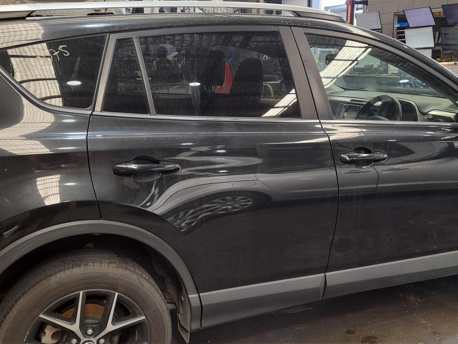 View Auto part Right Rear Door Sliding Toyota Rav4 2016