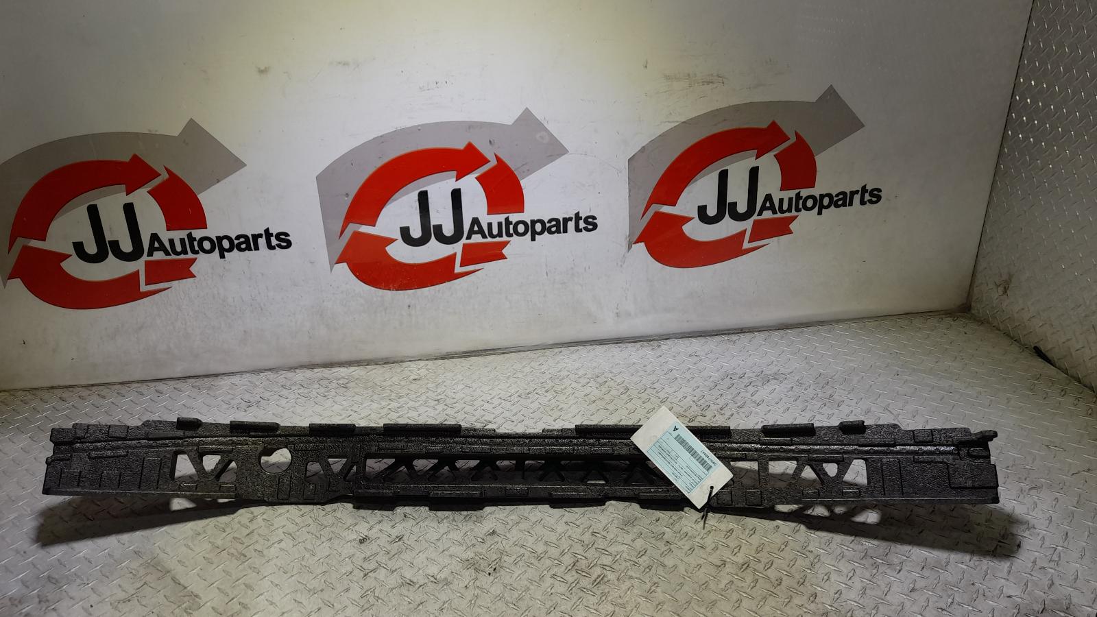 View Auto part F/Bar Reinforc/Brack Bmw 3 Series 2012