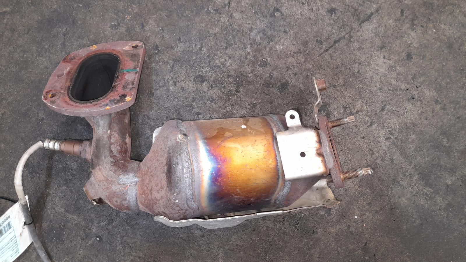 View Auto part Catalytic Converter Toyota Kluger 2019