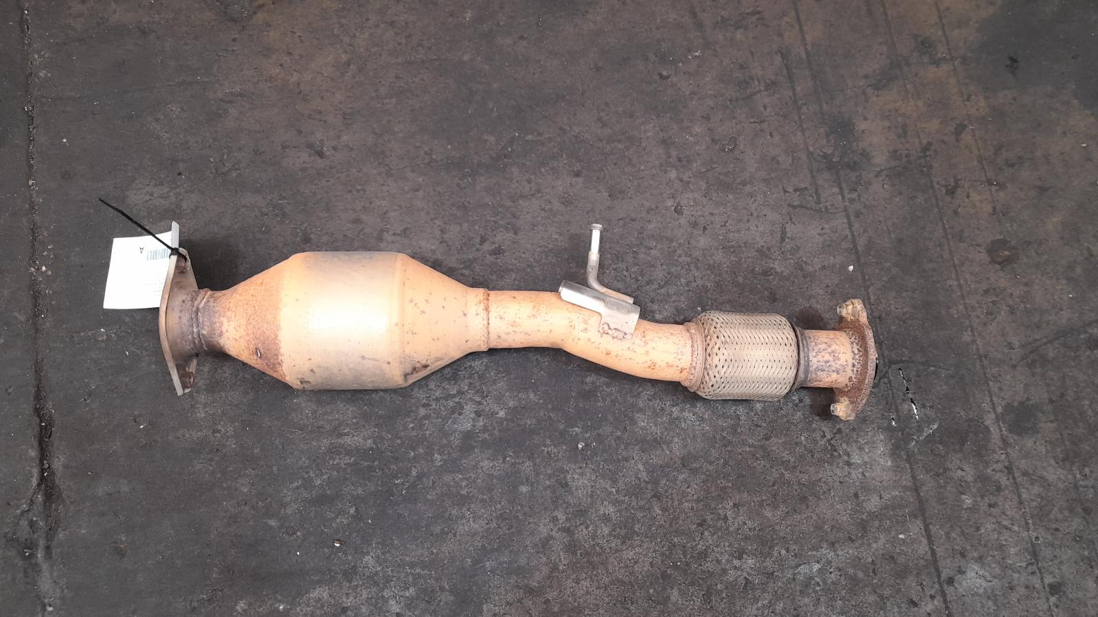 View Auto part Catalytic Converter Toyota Kluger 2019