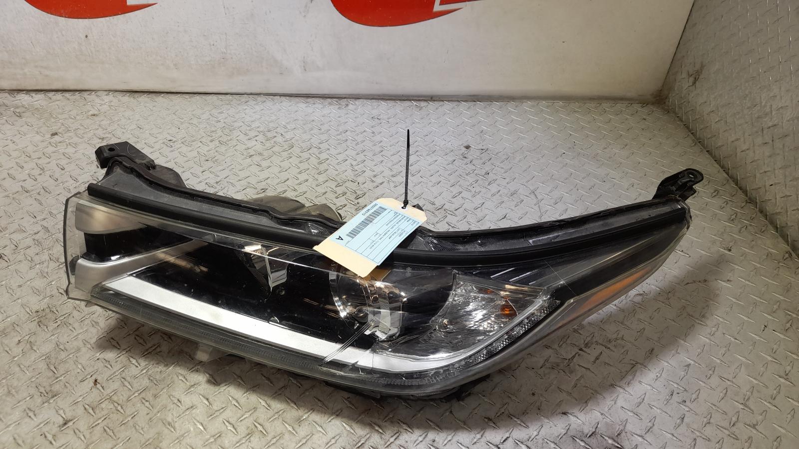 View Auto part Left Headlamp Toyota Kluger 2019