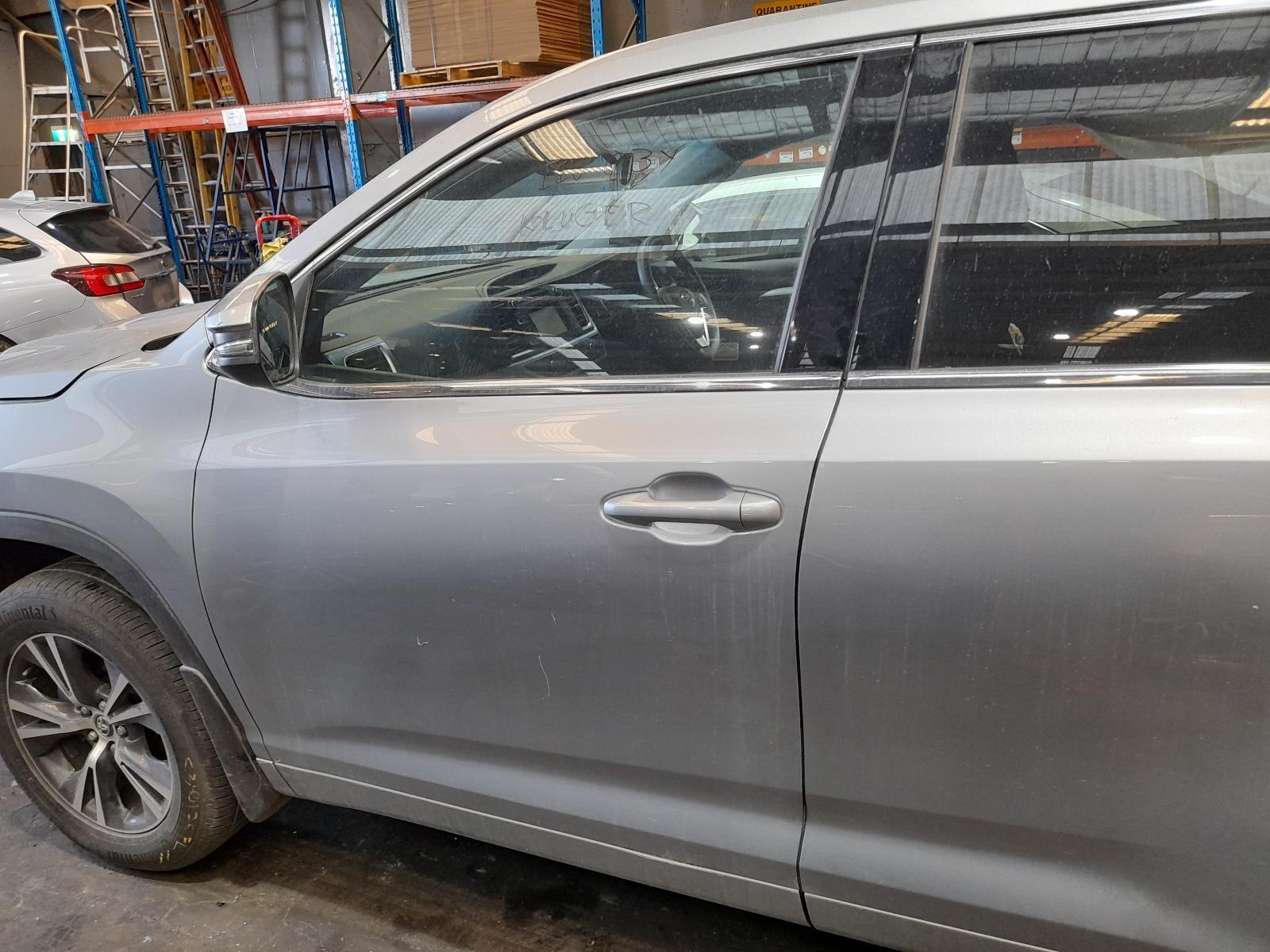 View Auto part Left Front Door Toyota Kluger 2019