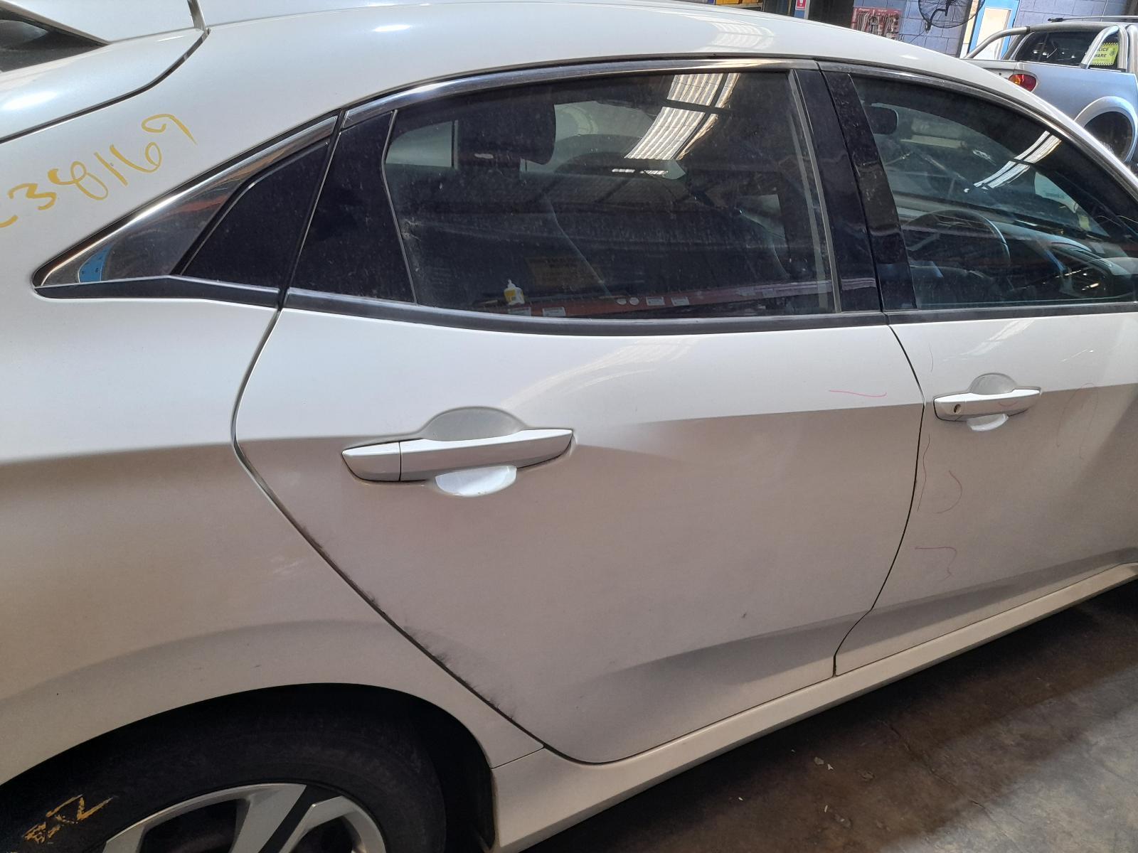 View Auto part Right Rear Door Sliding Honda Civic 2017