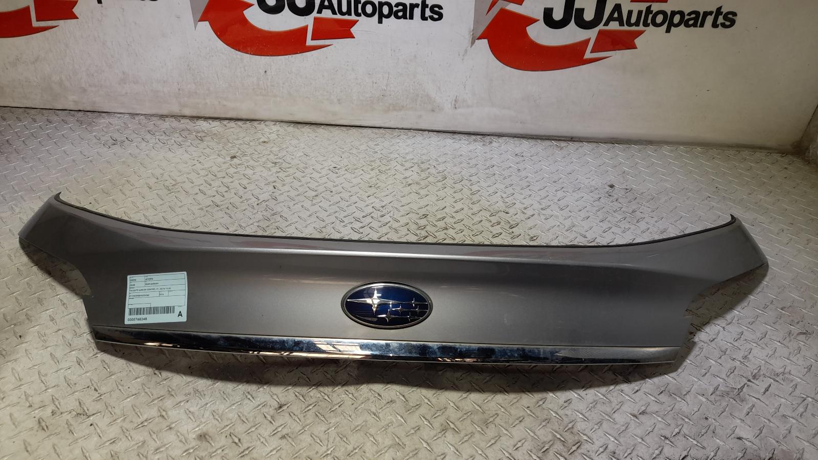 View Auto part Rear Garnish Subaru Levorg 2016
