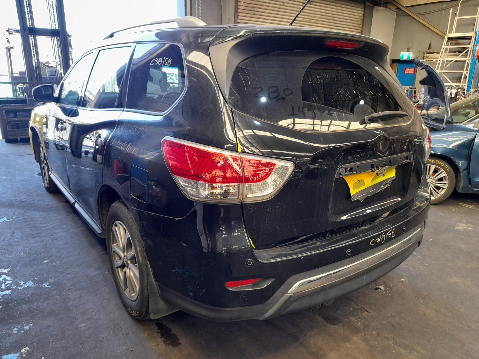 View Auto part Trans/Gearbox Nissan Pathfinder 2015