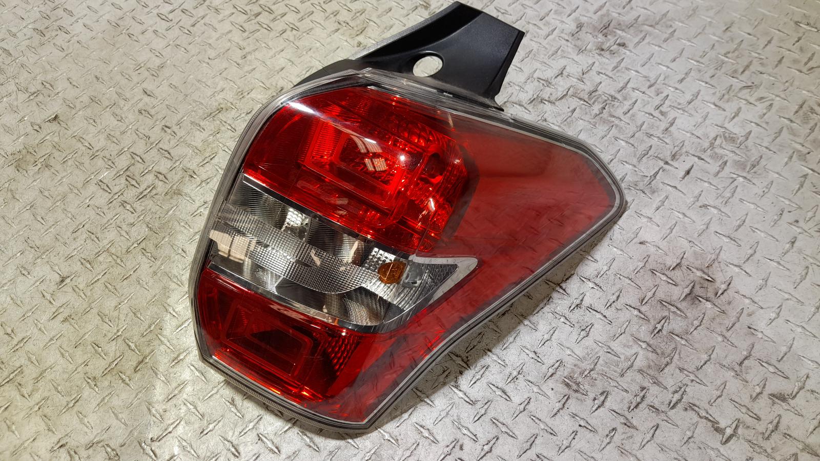View Auto part Right Taillight Subaru Forester 2015