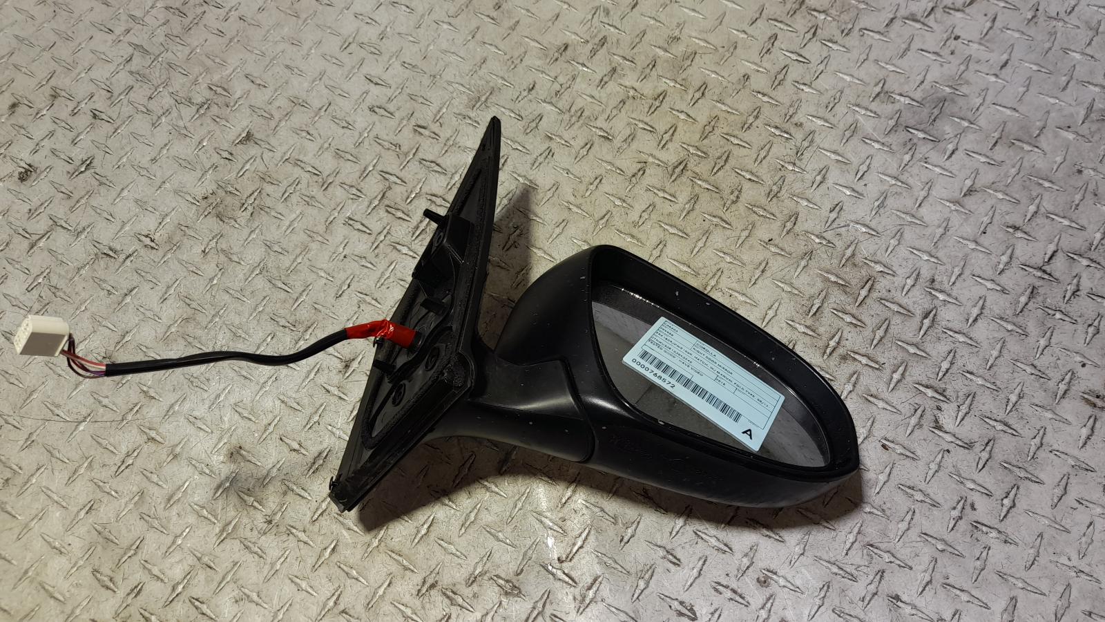 View Auto part Right Door Mirror Toyota Corolla 2015