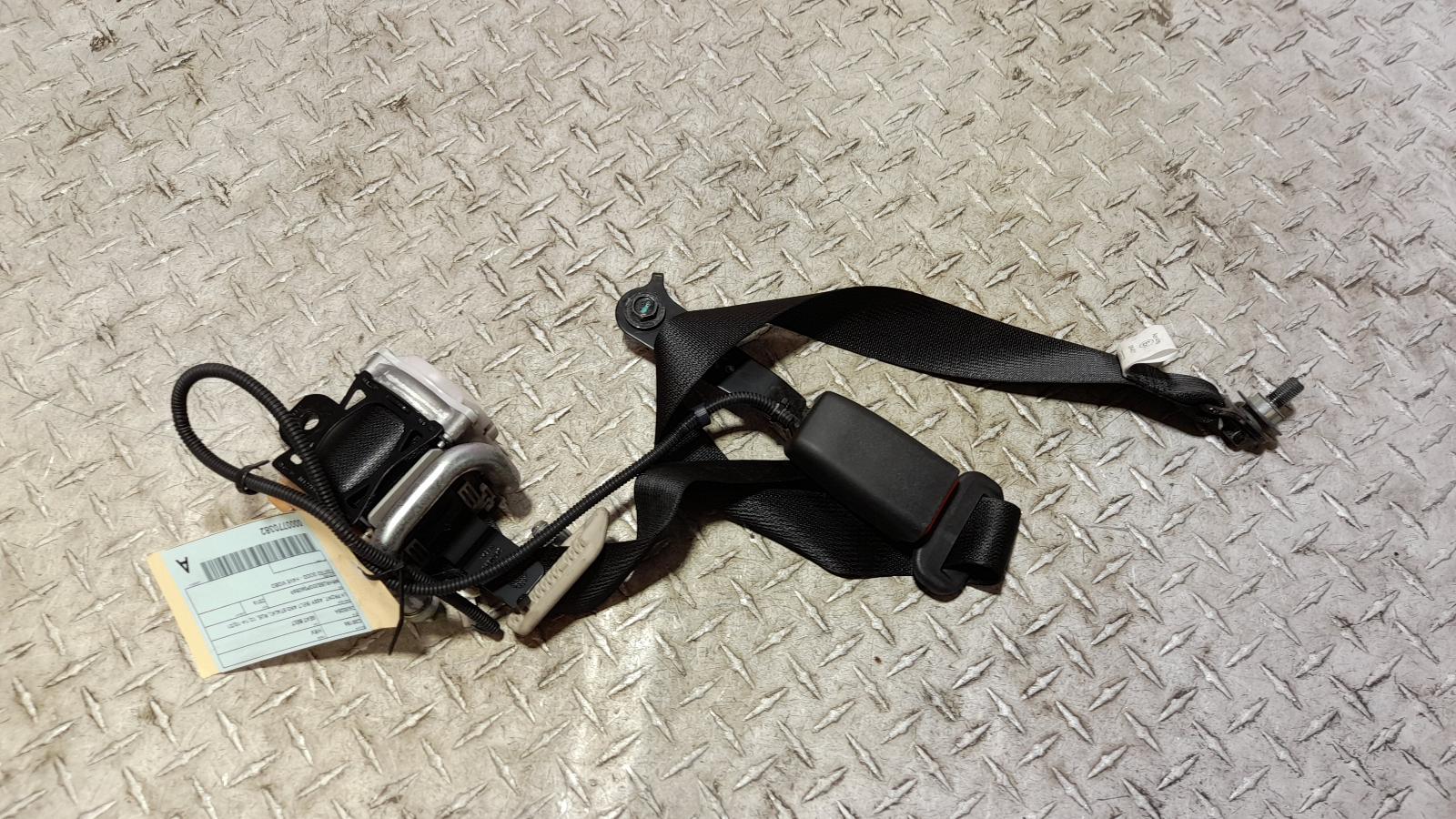 View Auto part Seatbelt/Stalk Honda Hrv 2016