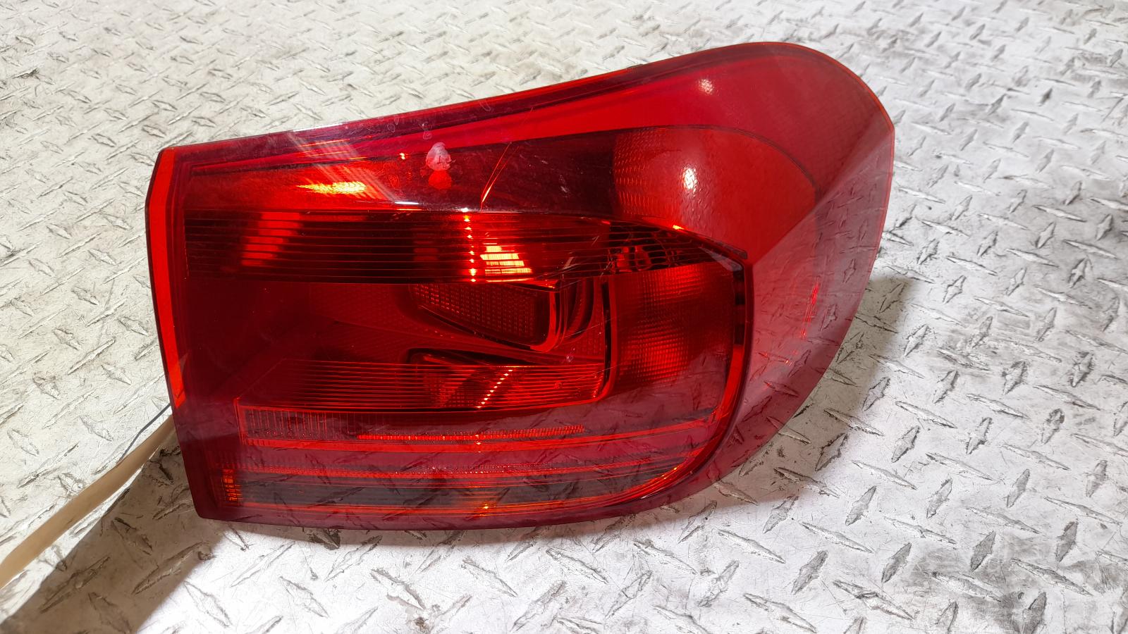 View Auto part Right Taillight Volkswagen Tiguan 2013
