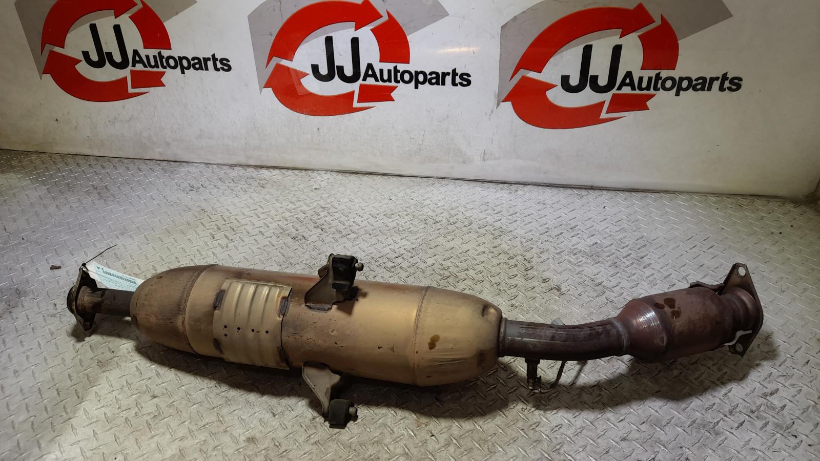 View Auto part Catalytic Converter Toyota Corolla 2013