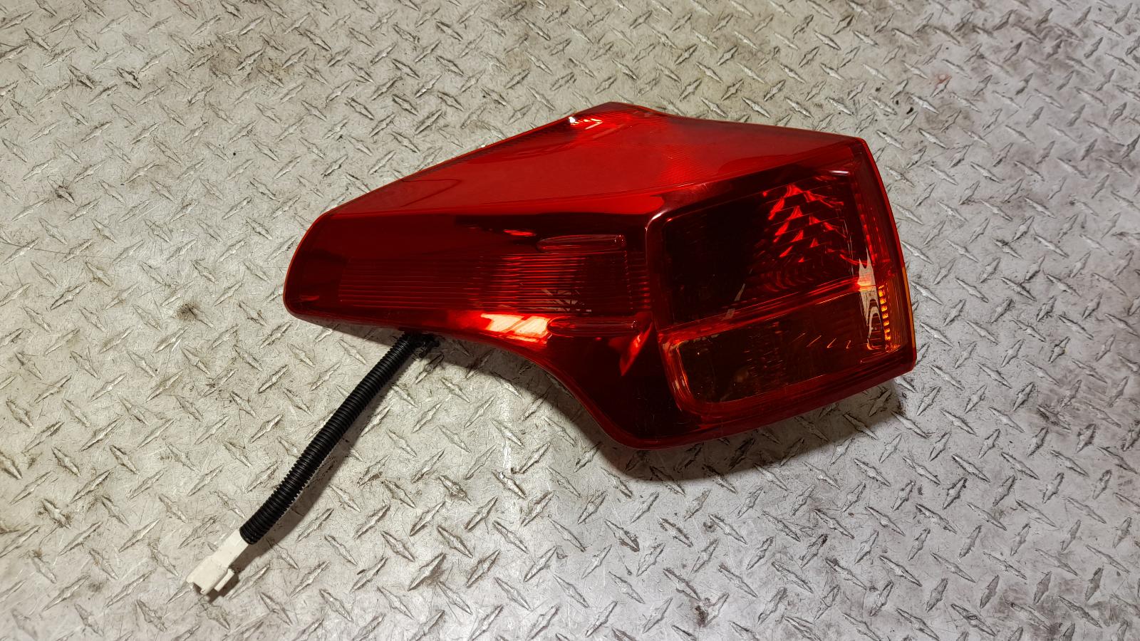 View Auto part Left Taillight Toyota Rav4 2014