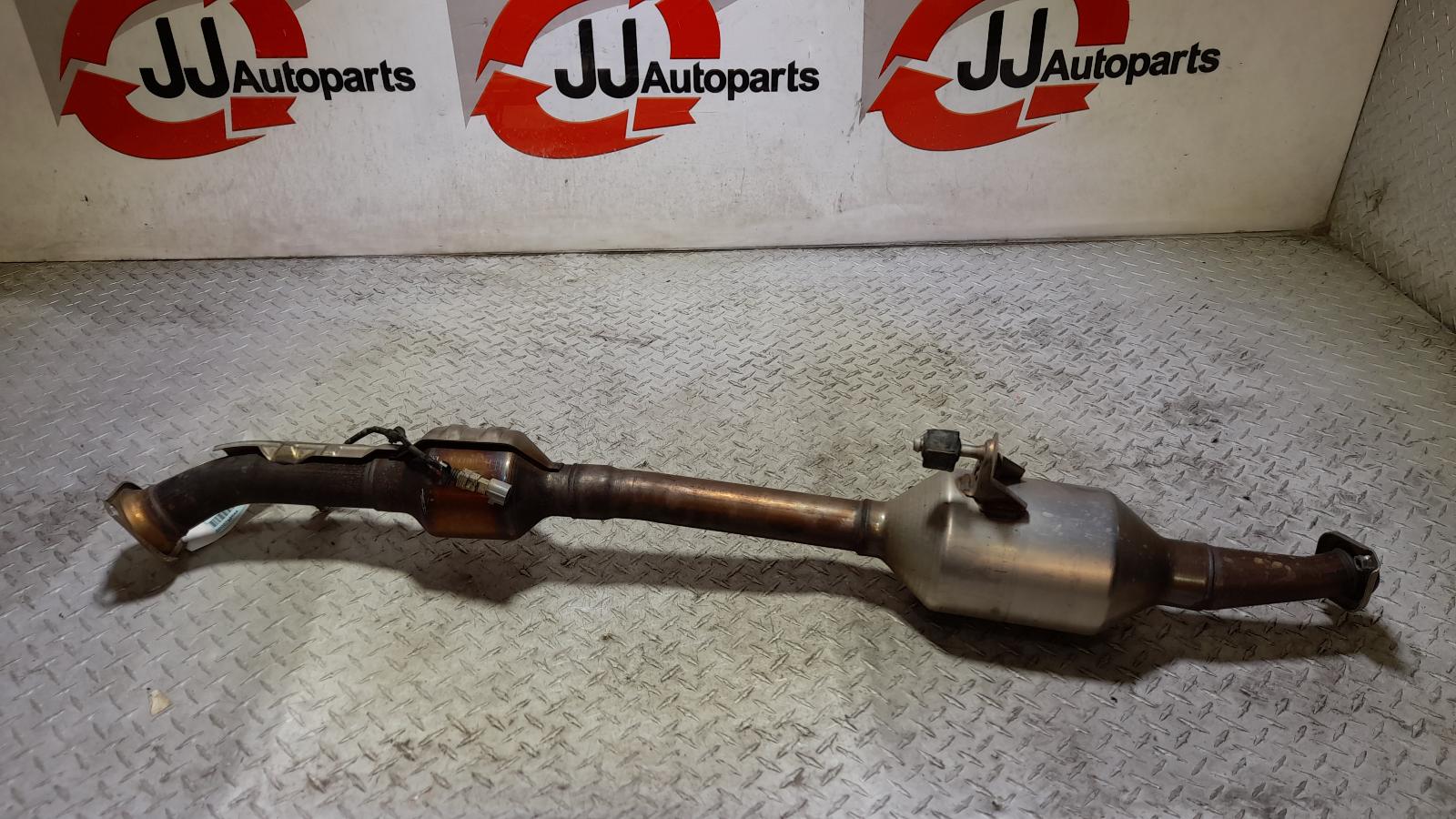 View Auto part Catalytic Converter Toyota Corolla 2018