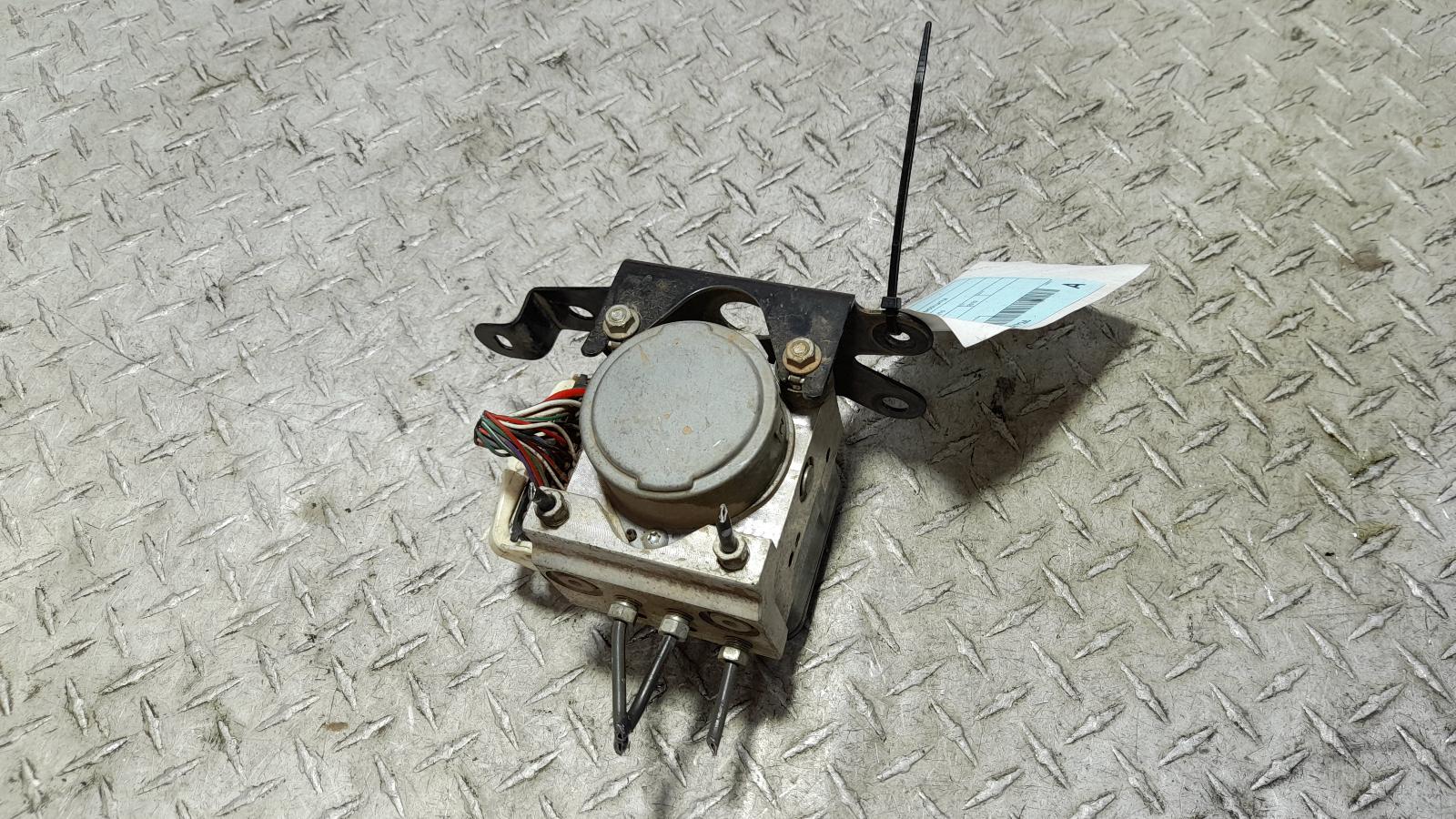 View Auto part Abs Pump/Modulator Toyota Hilux 2012