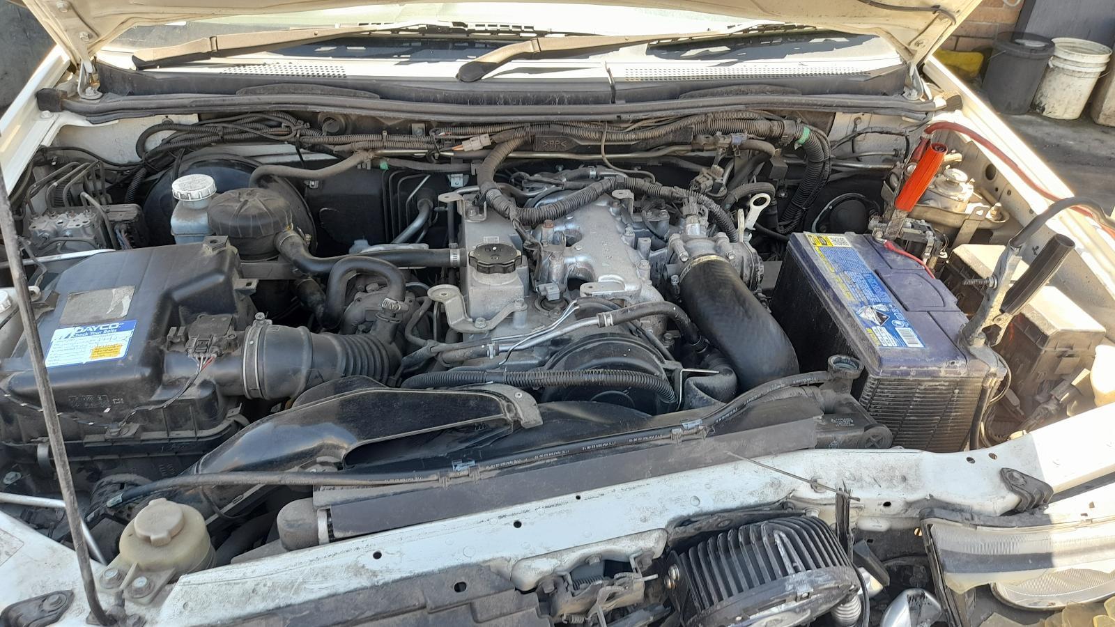 View Auto part Engine Mitsubishi Triton 2015