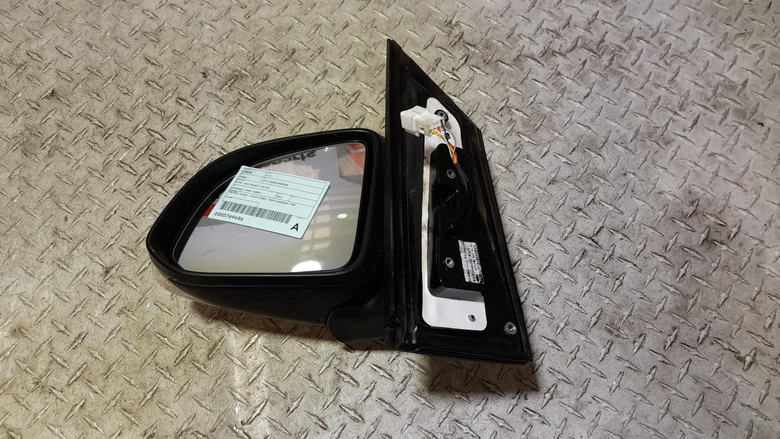View Auto part Left Door Mirror Ldv G10 2021