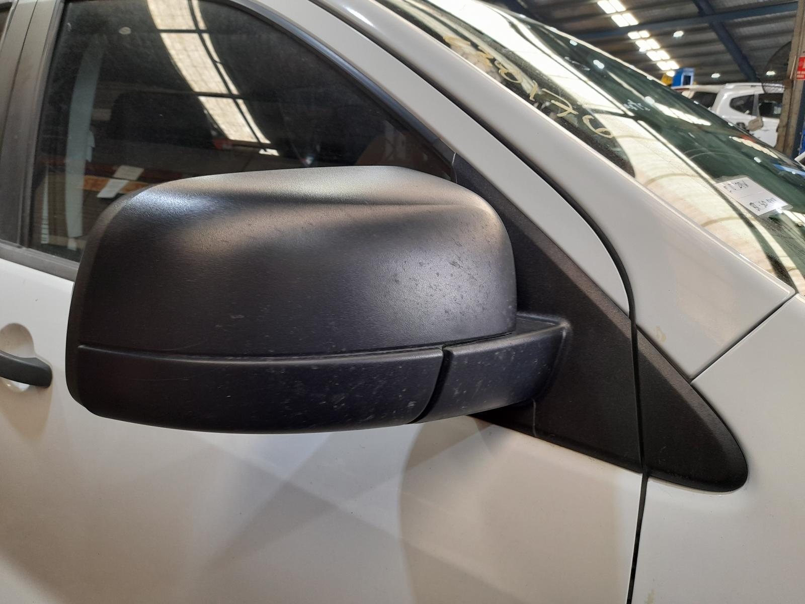 View Auto part Right Door Mirror Mazda Bt50 2020