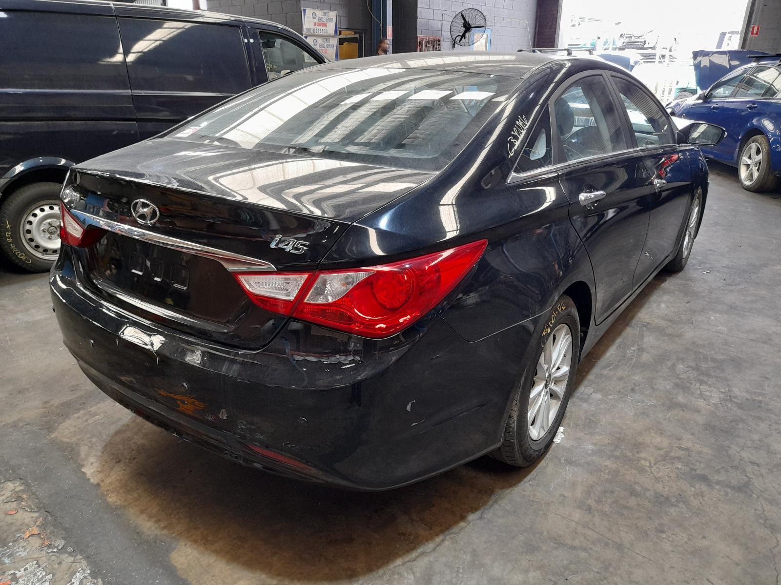 View Auto part Trans/Gearbox Hyundai I45 2012