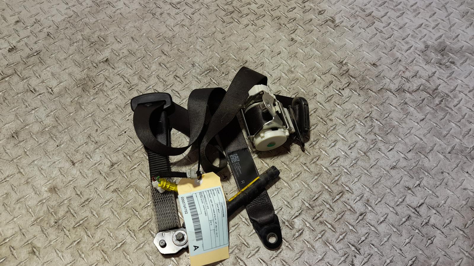View Auto part Seatbelt/Stalk Holden Commodore 2016