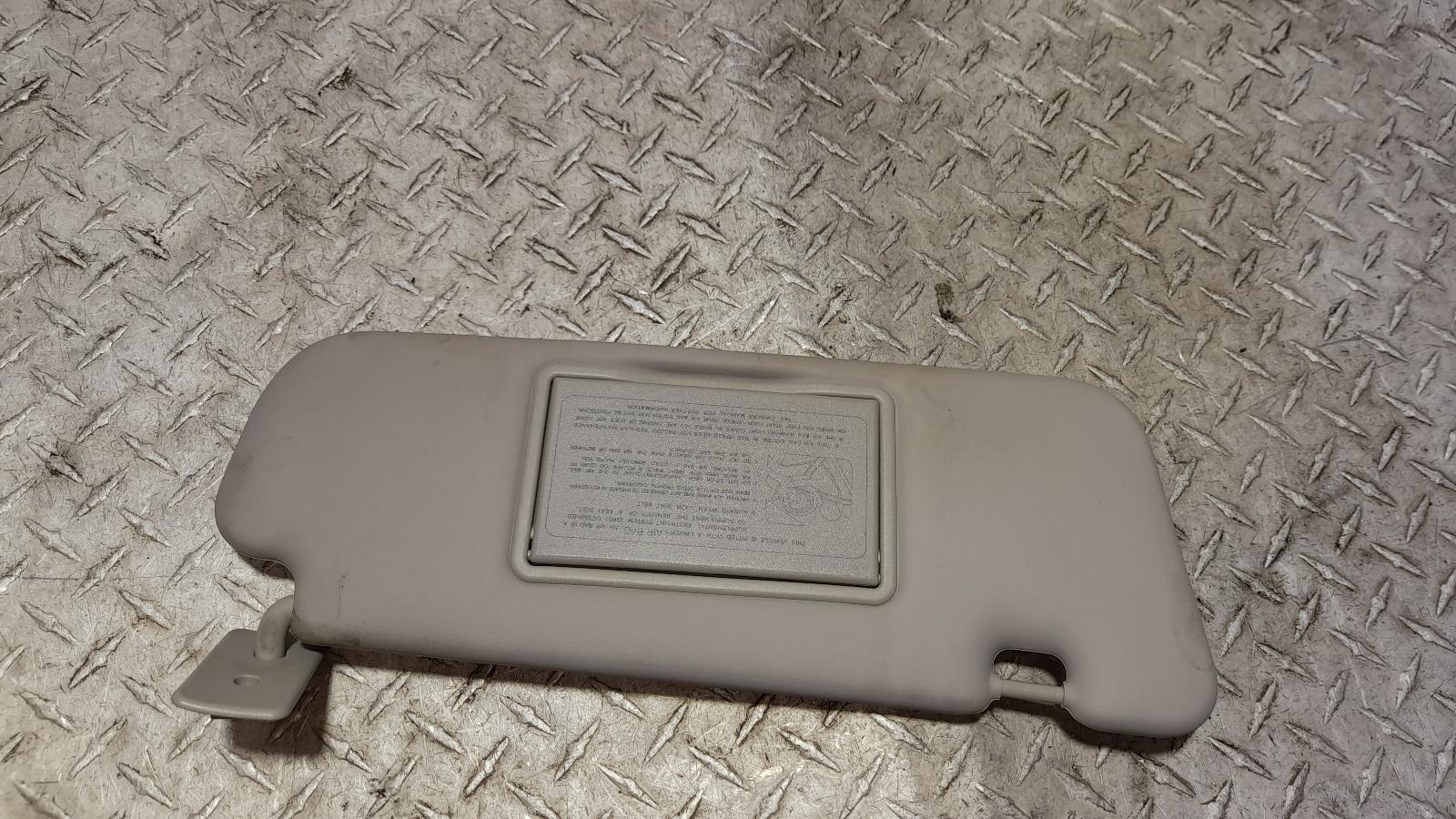 View Auto part Sunvisor Holden Commodore 2016