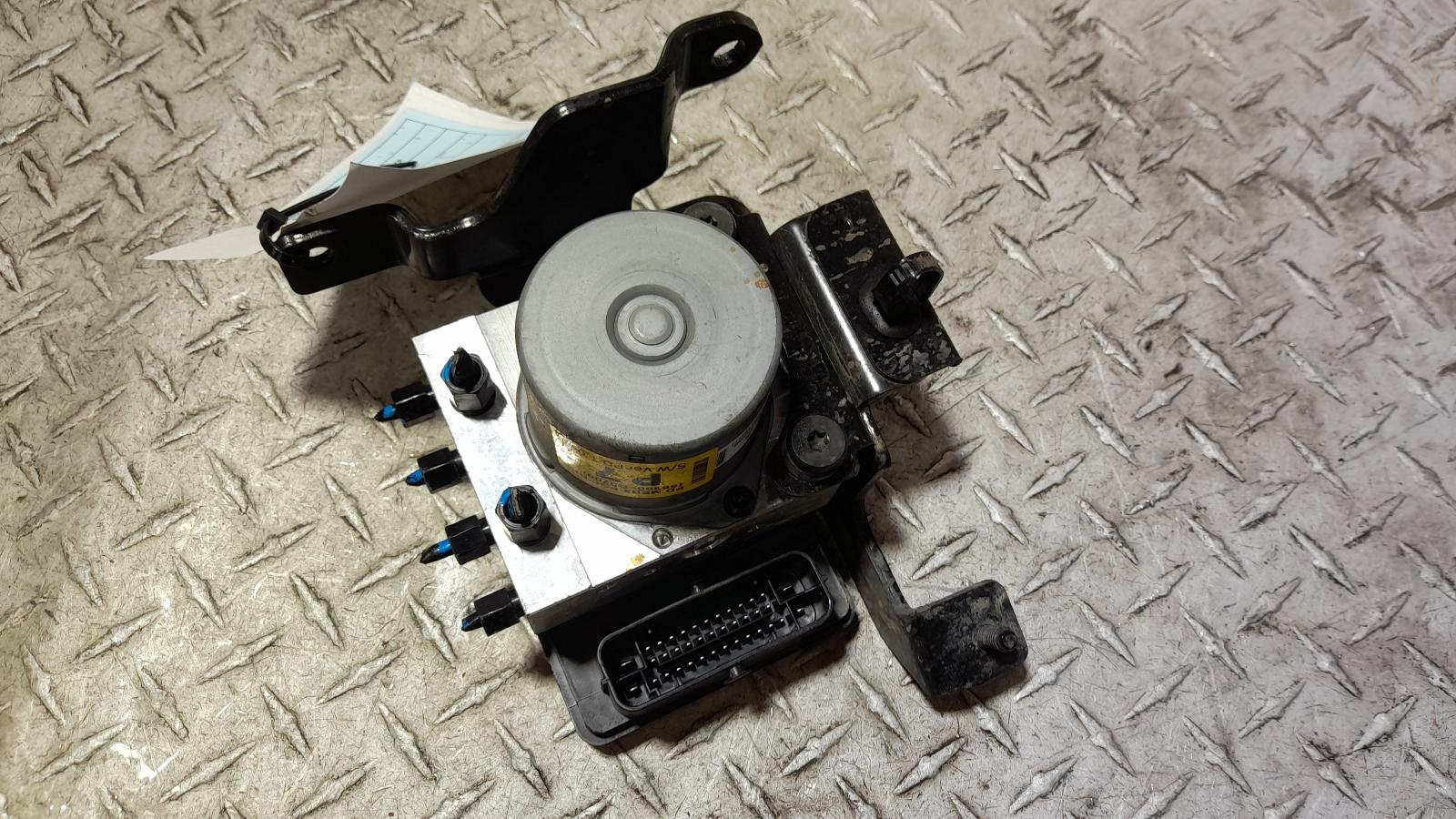 View Auto part Abs Pump/Modulator Hyundai I30 2019