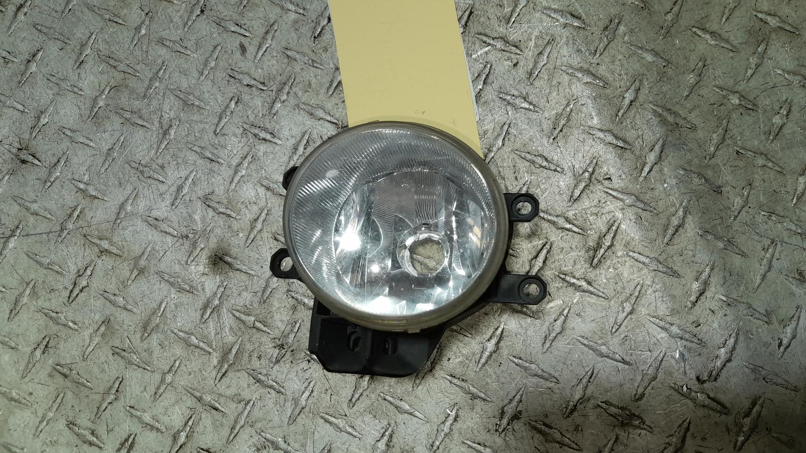 View Auto part Left Indicator/Fog/Side Toyota Corolla 2015