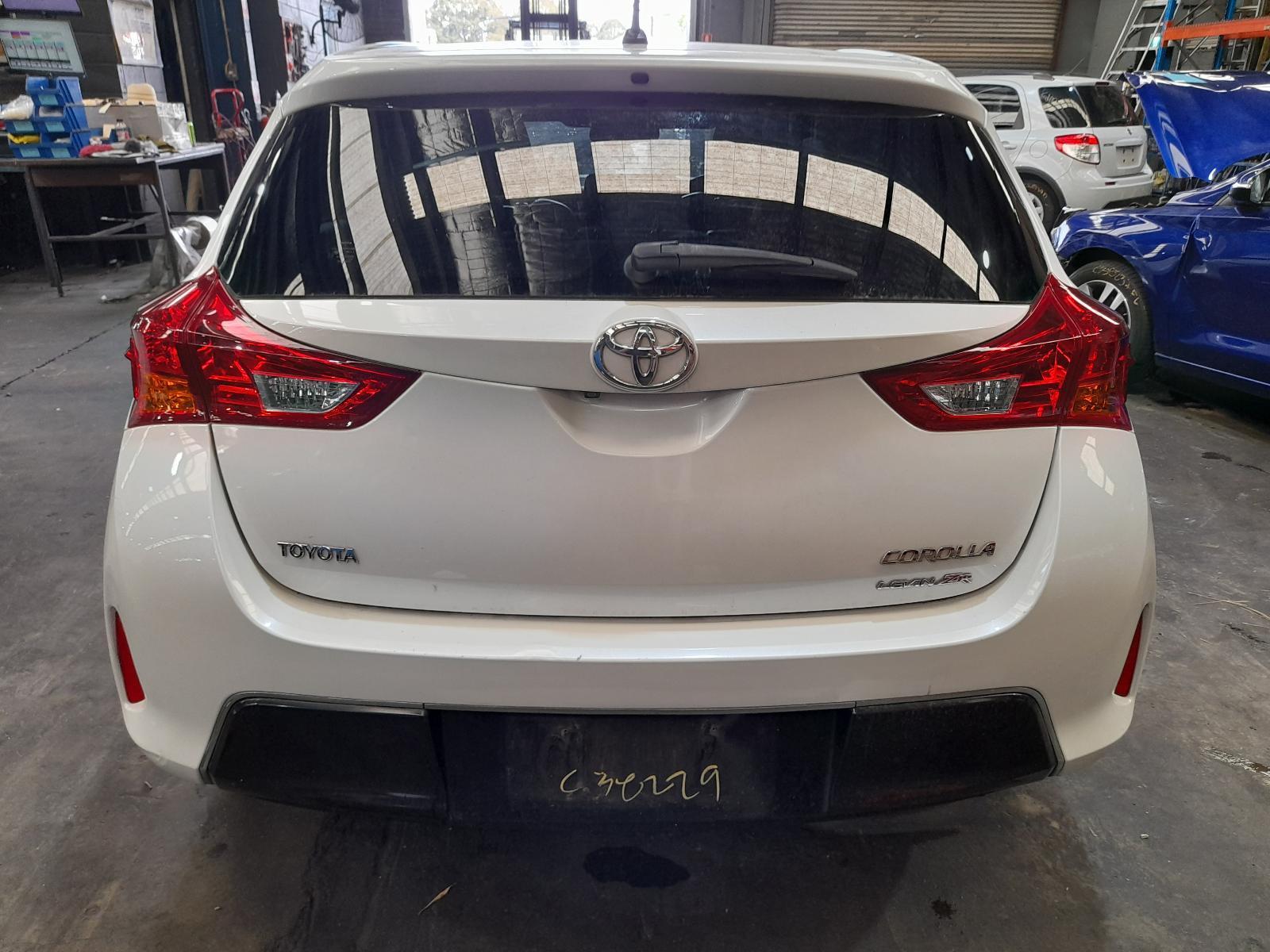 View Auto part Bootlid/Tailgate Toyota Corolla 2015