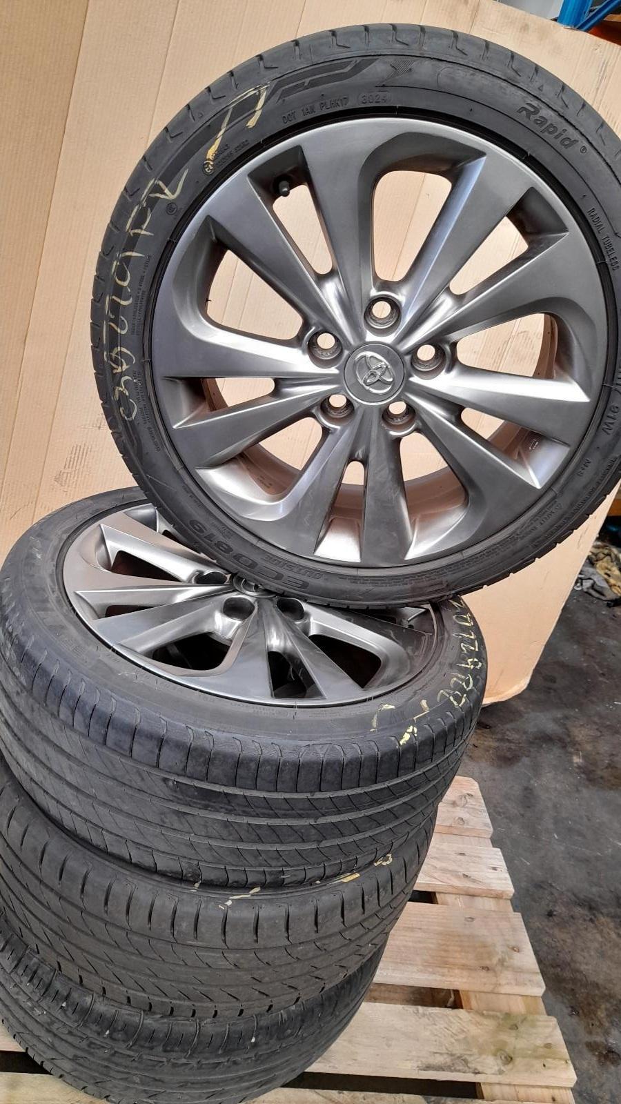 View Auto part Wheel Mag Toyota Corolla 2015