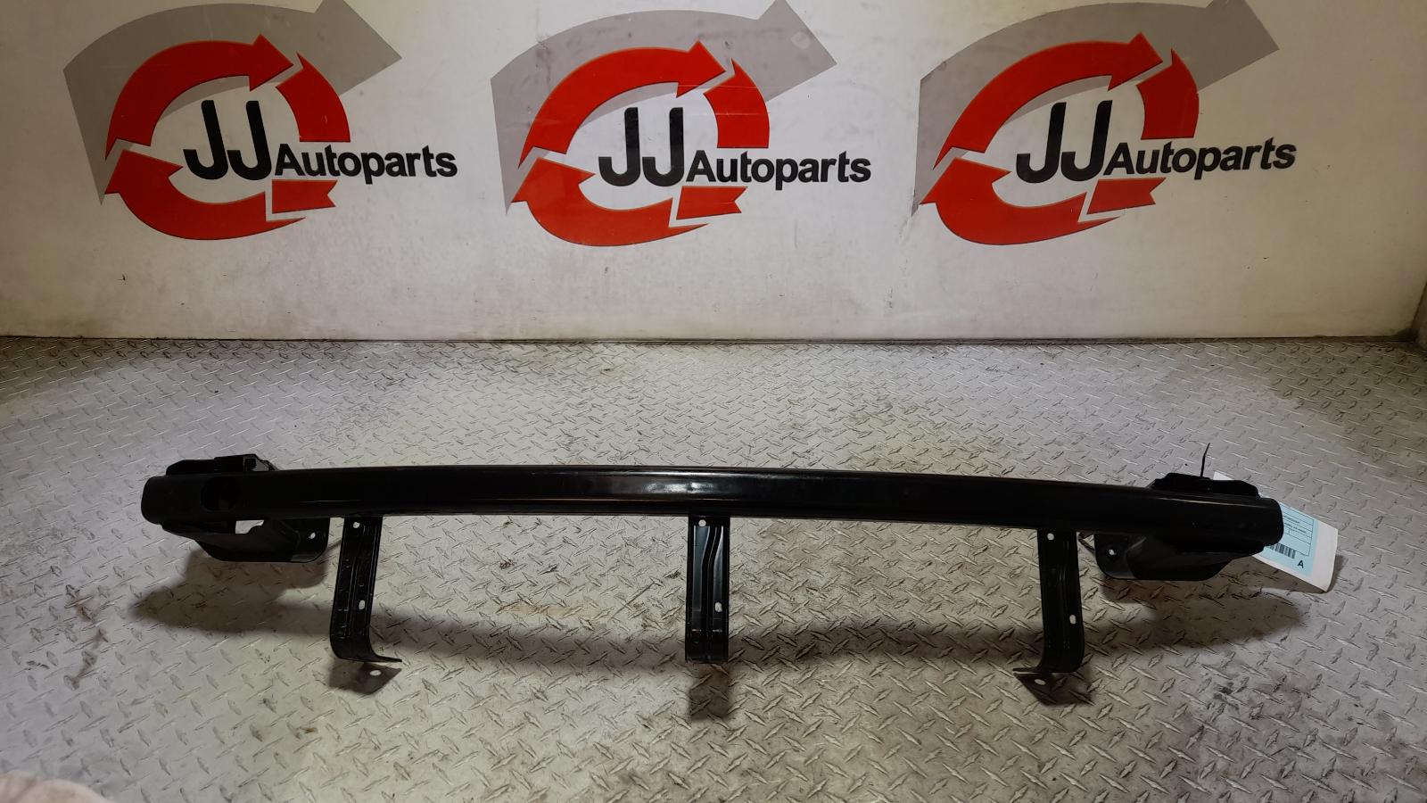 View Auto part R/Bar Bracket/Reinfo Hyundai I30 2019