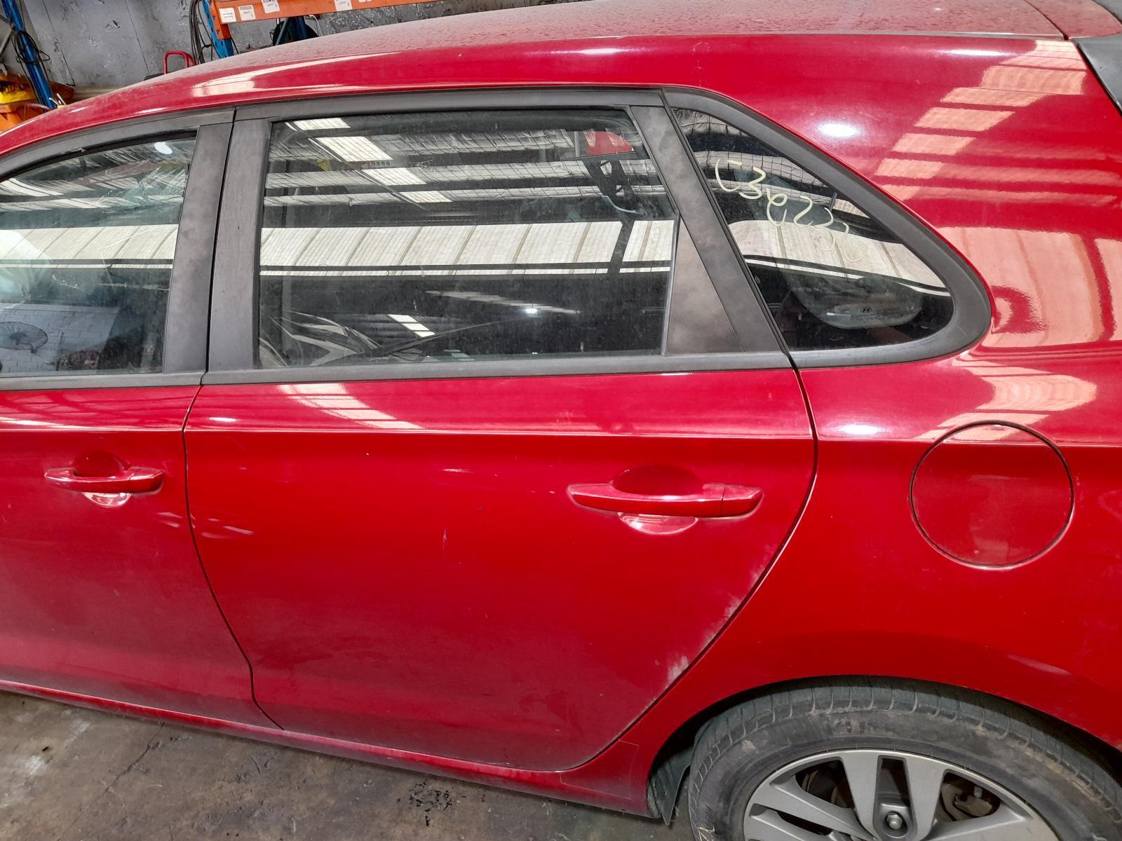 View Auto part Left Rear Side Glass Hyundai I30 2019